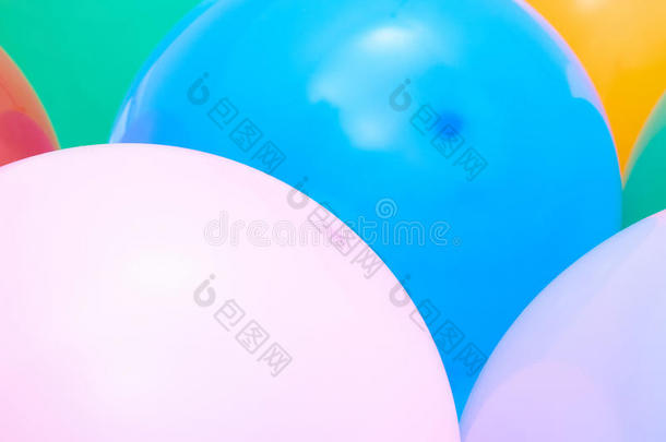 气球显示出绚丽的颜色特写。