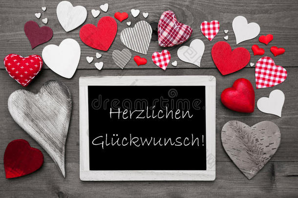 灰色的粉笔字，红色的心，赫兹利琴·格列克温施的意思是祝贺