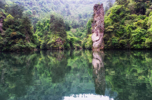 宝峰湖风景