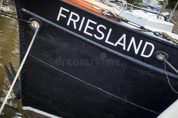 钓鱼拖网渔船名叫弗里斯兰