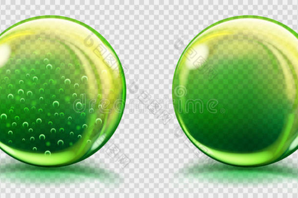 有气泡和没有气泡的大绿色玻璃球