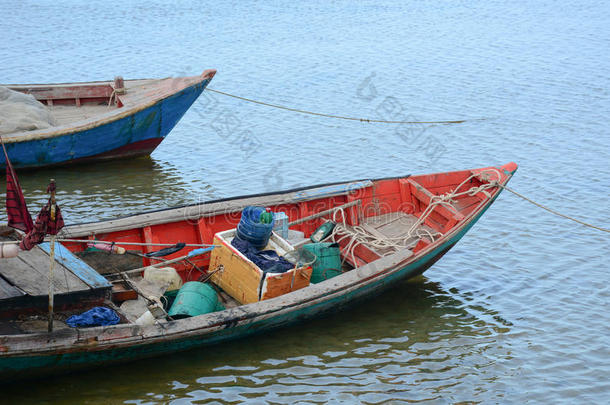 越南潘提埃海上渔船