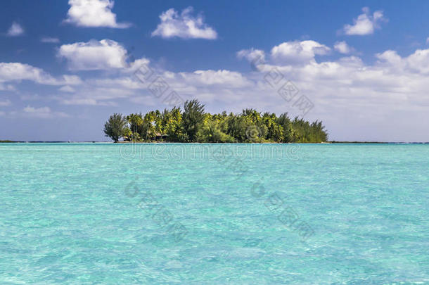 波拉波拉环礁莫图和泻湖-法属波利尼西亚
