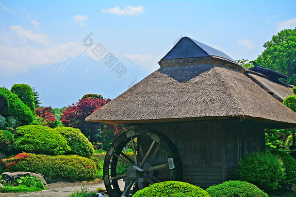 和亚洲亚洲的火山口乡村