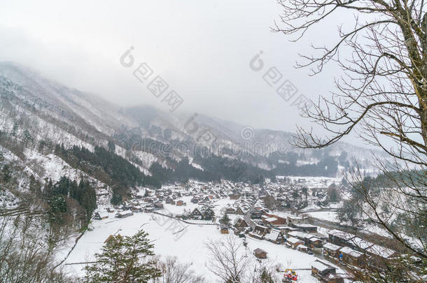 夏拉卡瓦戈冬季降雪，日本