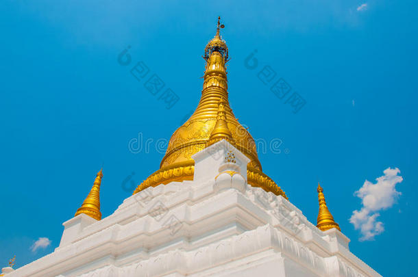 缅甸一个小镇<strong>传奇</strong>中的佛教宝塔