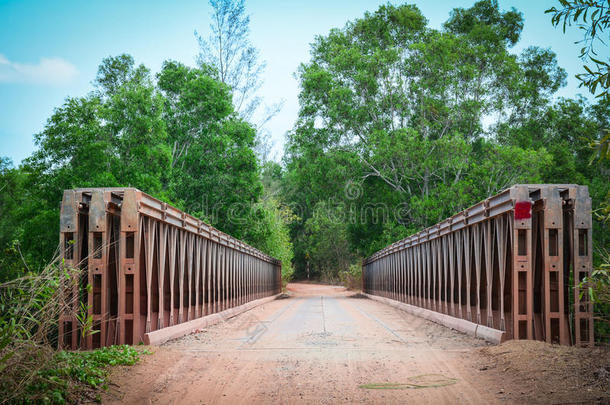 越南芽庄的一座钢桥