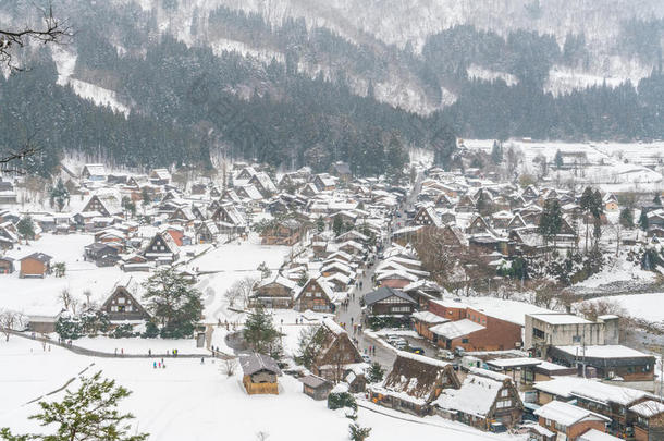 夏拉卡瓦戈冬季降雪，日本