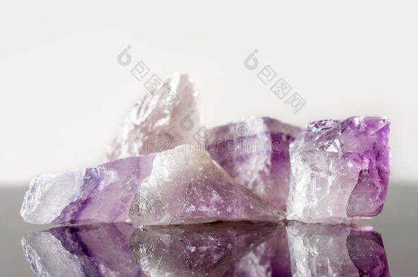水晶愈合石紫水晶，未切割