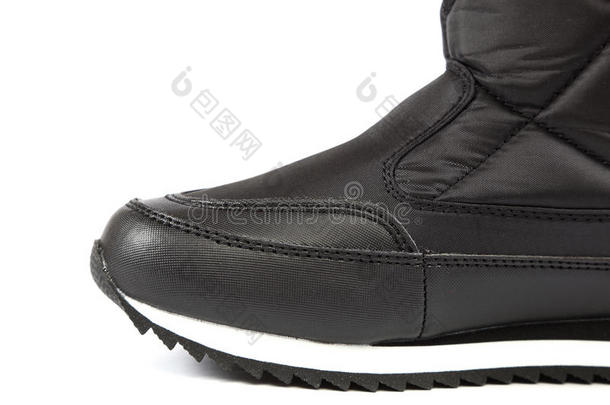 寒冷的冬天的鞋子-白色背景上的黑色靴子。
