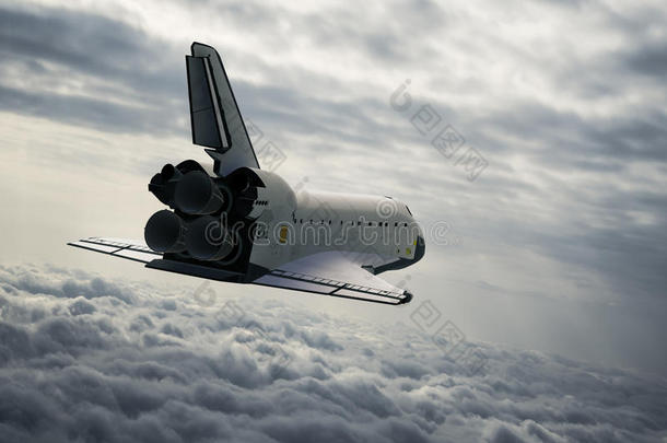 云中的航天飞机