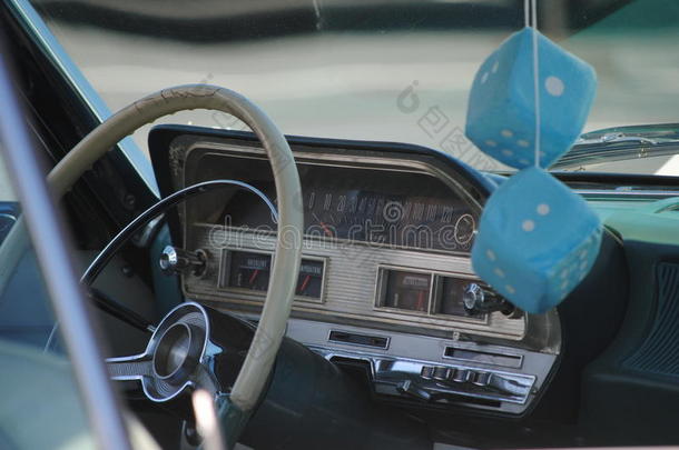1950年1960年汽车蓝色领骋卡炫