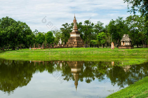 泰国苏霍台历史公园萨寺古塔