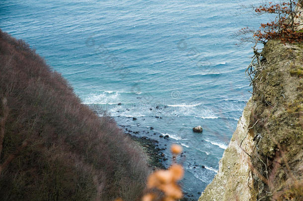 从上面看海岸风景