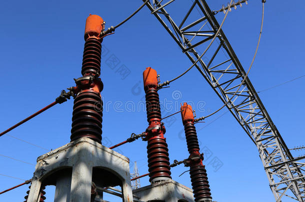 发电厂的断路器用于生产电气设备