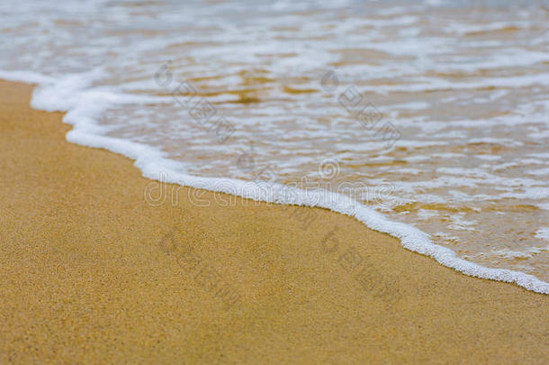 美丽的海洋<strong>夏季</strong>抽象背景-金色<strong>沙滩</strong>与蓝色的海浪