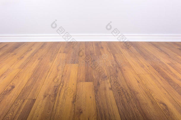 棕色的地板灰色硬木家