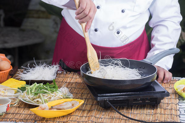 厨师缝纫炒米粉烹饪垫泰