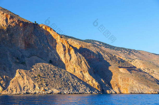 希腊阿贾鲁梅利附近的海岸