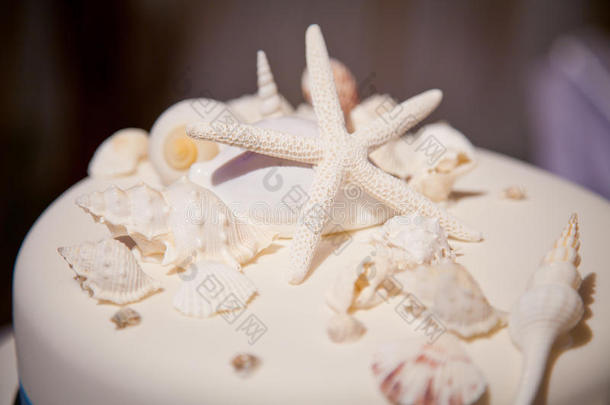 海星贝壳沙滩主题婚礼蛋糕