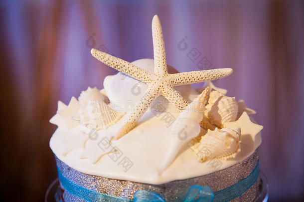 海星贝壳沙滩主题婚礼蛋糕