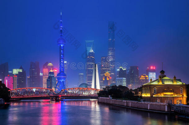 美丽的上海之夜