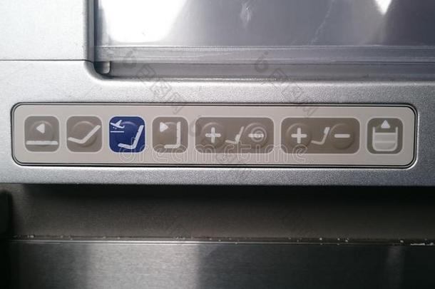 英国航空梦想客机波音787商务舱座位控制