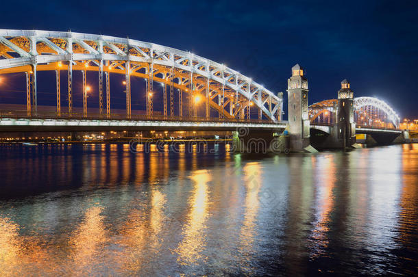 布尔什<strong>霍金</strong>斯基彼得伟大的桥梁六月之夜，圣彼得堡
