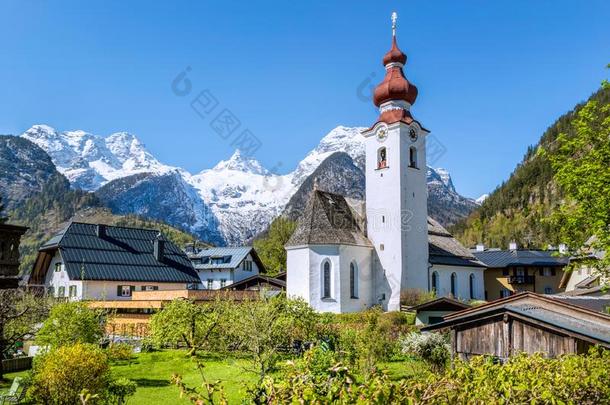 奥地利阿尔卑斯山的奥地利村庄，洛弗，奥地利