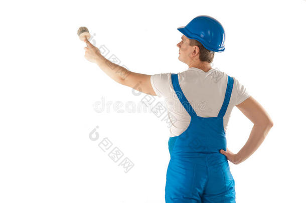 穿着蓝色工作制服的建筑工人