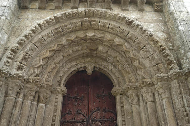 西班牙卢戈雷伊宫维拉尔多纳斯教堂