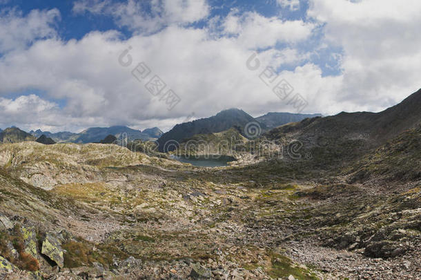 阿尔卑斯山奥地利马戏团冰期的徒步旅行