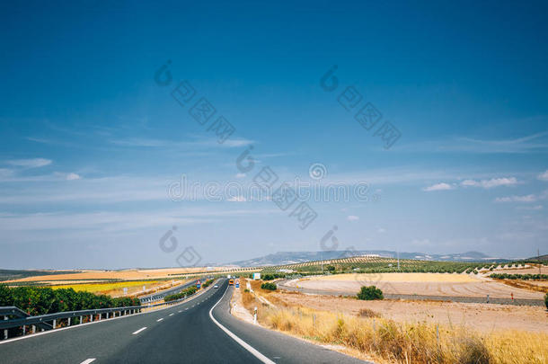 西班牙安达卢西亚美丽的沥青高速公路、高速公路
