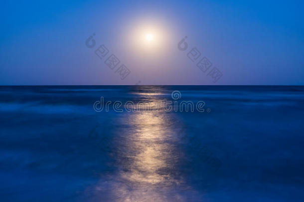 月色夜景