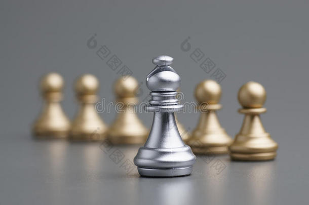反<strong>对战</strong>争主教板国际象棋