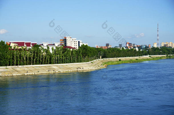 伊尔库茨克和安加拉河的城市景观