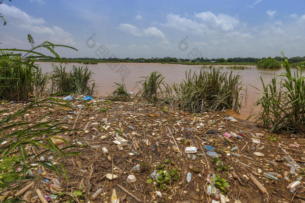 老挝的垃圾泛滥