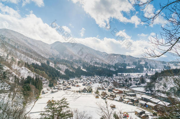 夏拉卡瓦戈冬季降雪，日本