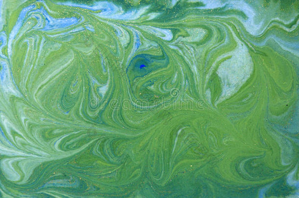 绿色和金色的液体纹理，水彩画手画大理石花纹插图，抽象背景