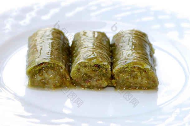美味的土耳其甜，包装绿色开心果(Sarma)