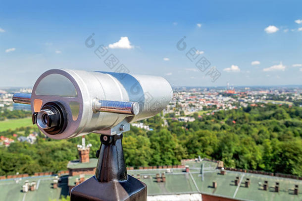 双目望远镜城市克拉考好奇心发现