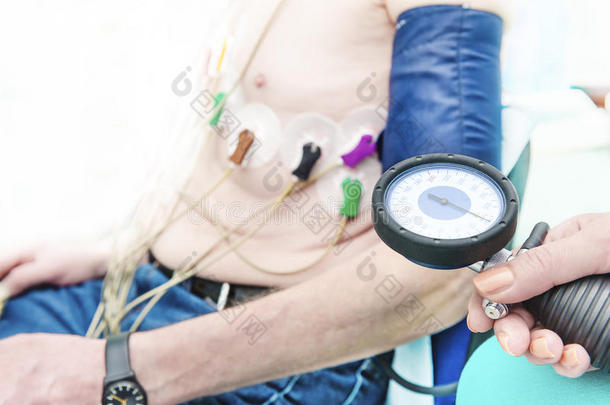 动脉血压测量
