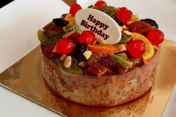 生日快乐的水果蛋糕