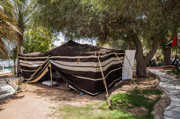 阿联酋阿布扎比旅游市场的贝都因帐篷