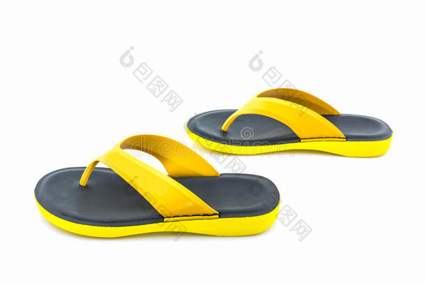 五颜六色的凉鞋，黄色和黑色拖鞋。