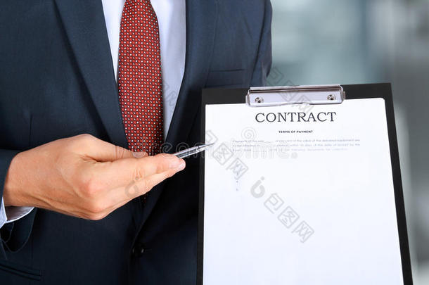 商人提出要签合同，商业合同细节