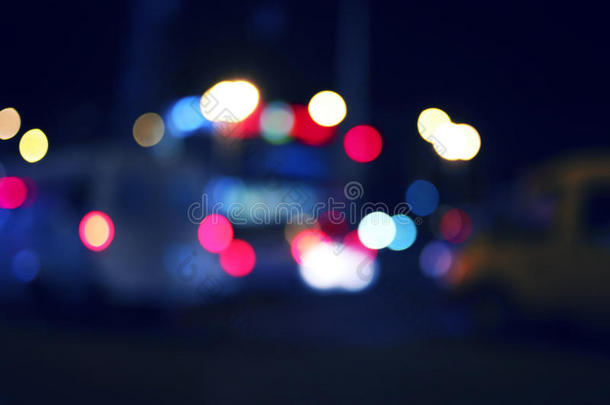 彩色模糊的<strong>街道</strong>和汽车灯，城市抽象的<strong>夜间</strong>背景