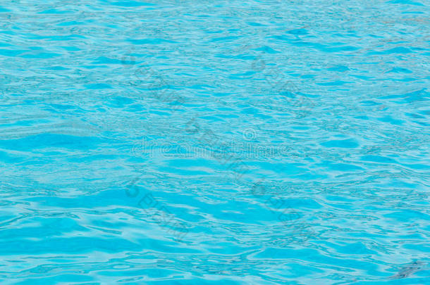 蓝色游泳池水面纹理。