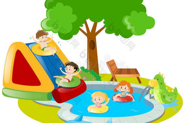孩子们在游泳池里玩耍和游泳