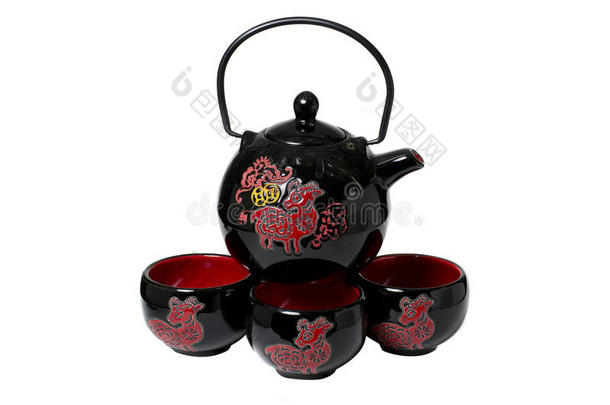 陶瓷茶壶是一杯中国风格的茶。
